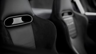 Alcantara Autositze pflegen und reinigen